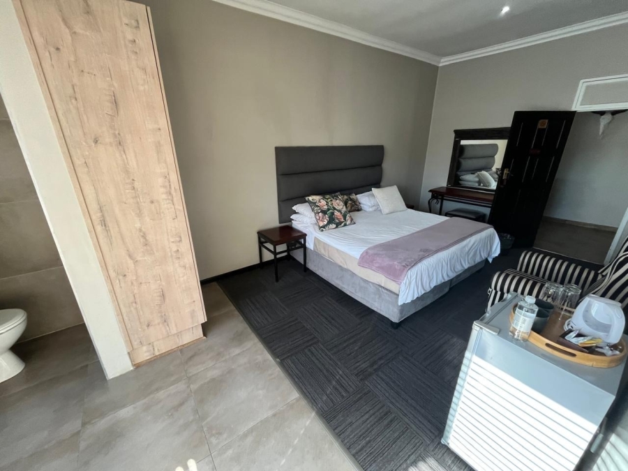 19 Bedroom Property for Sale in Universitas Free State